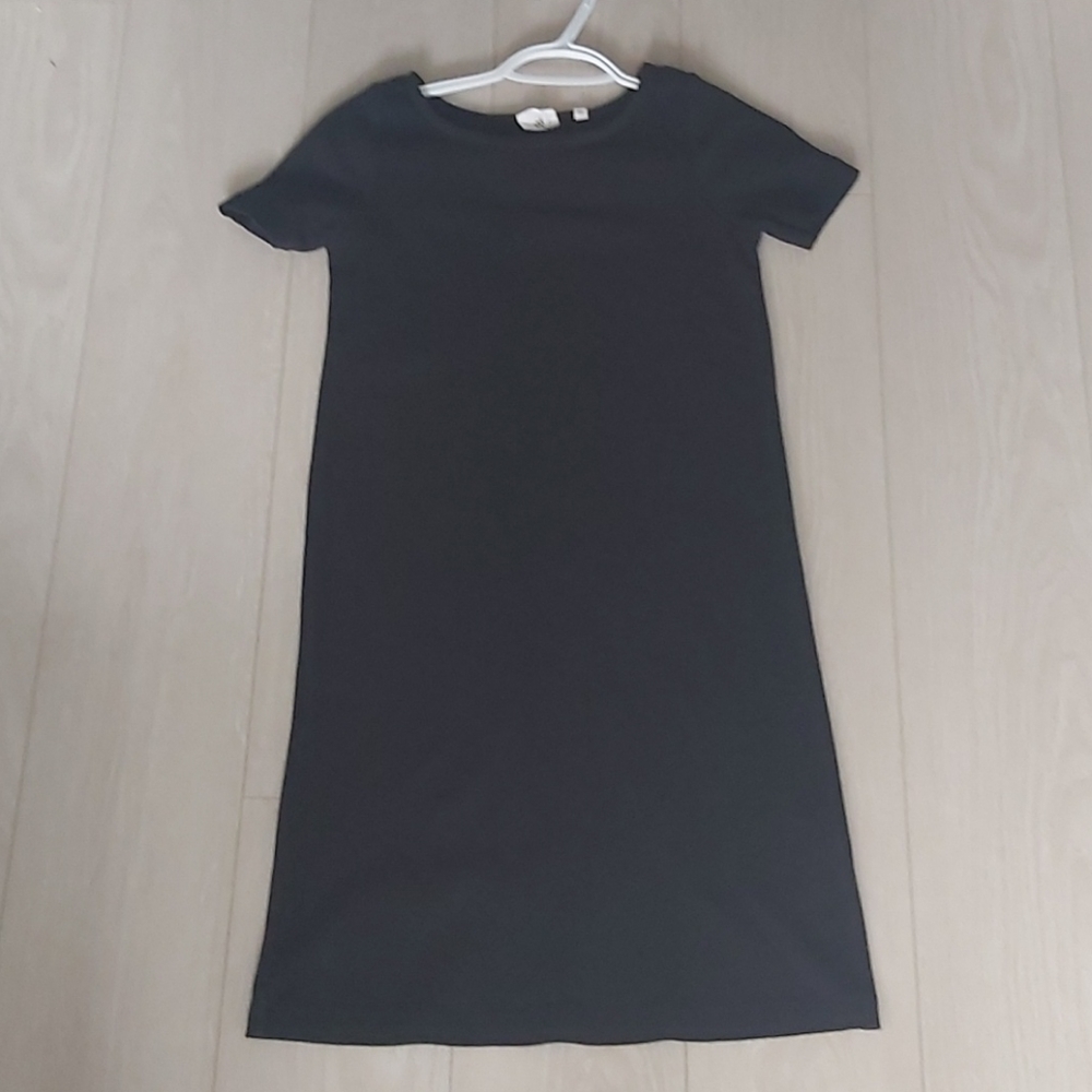 Kotn black dress